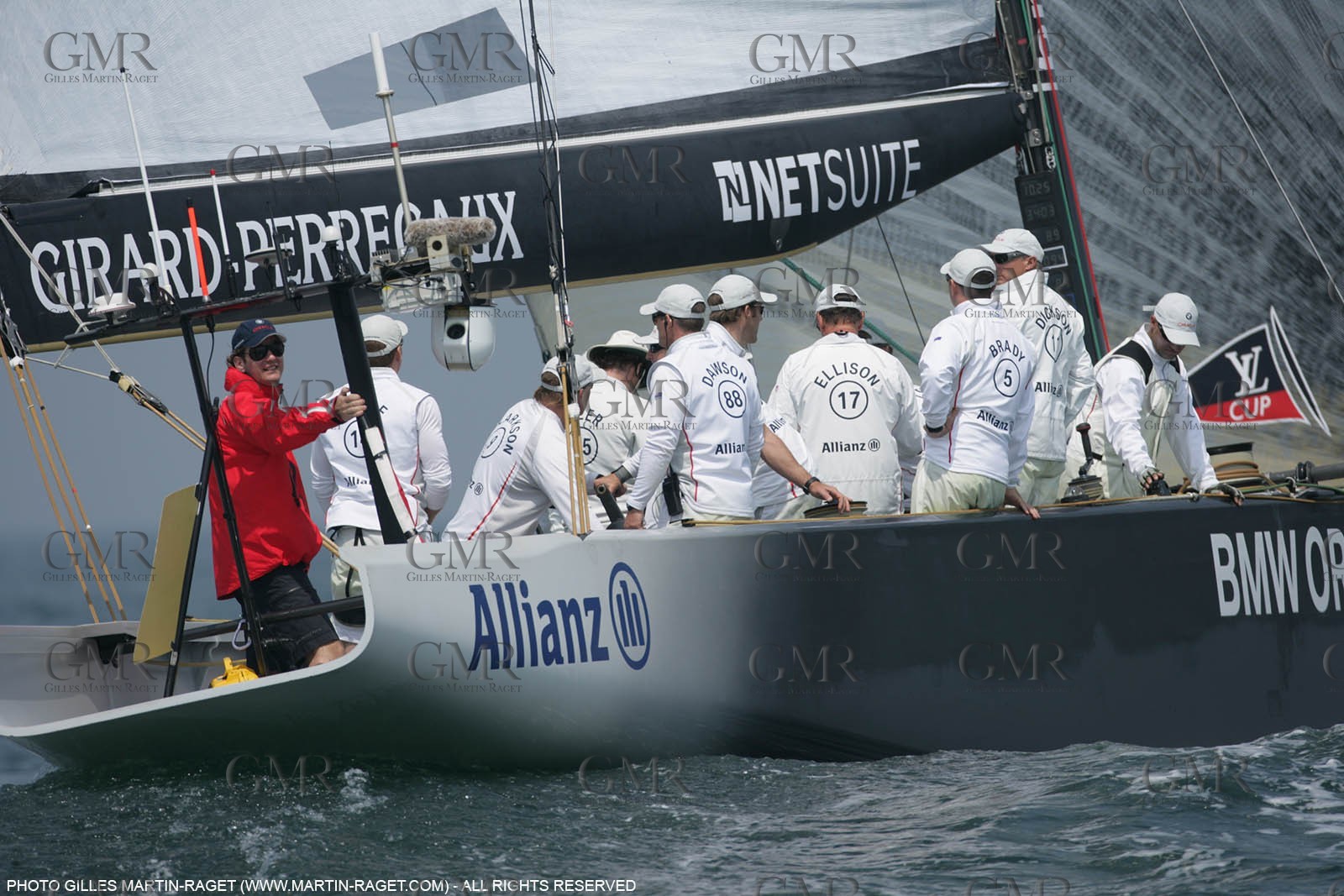 20 04 2007-Valencia (Spain)- 32nd America's Cup - Louis Vuitton Cup - RR1 - DAY 5 - BMW ORACLE Racing