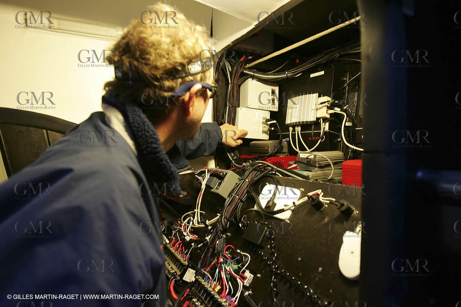 Orange II - Jules Verne Trophy - preparation in Lorient - Jacques Caraes -
