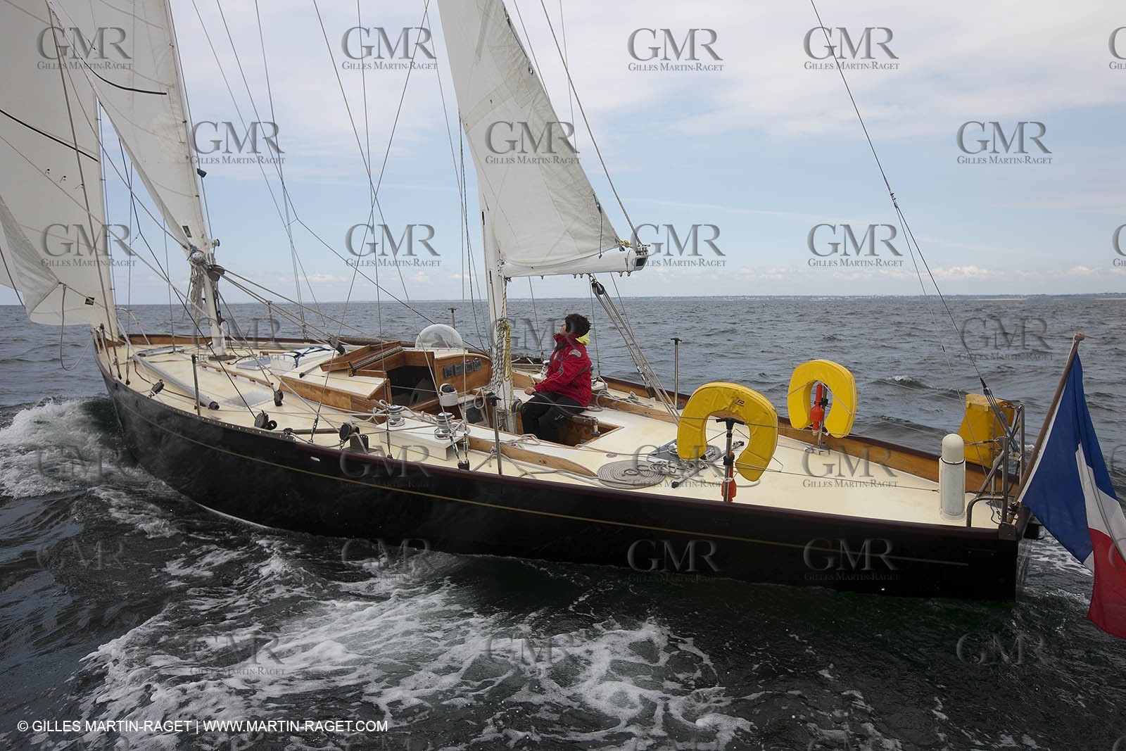 19 05 2010- Lorent- (FRA,56)  -  Pen Duick II