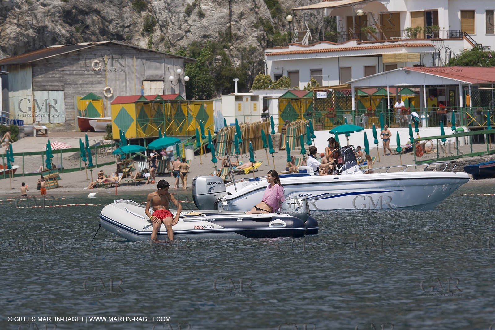 Motor boat mooring