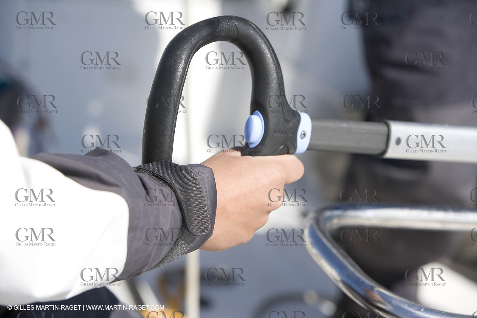 28 09 2007 - Marseille (FRA, 13) - Aigle Marine weather clothing showed in action by salors Marc Emig et Luce Molinier