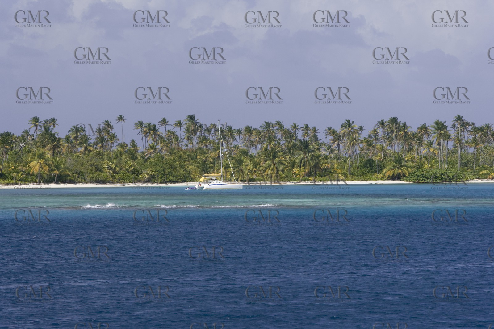 01 02 2008 - San Blas Archipelago (Panama) - Motor Yacht Senses