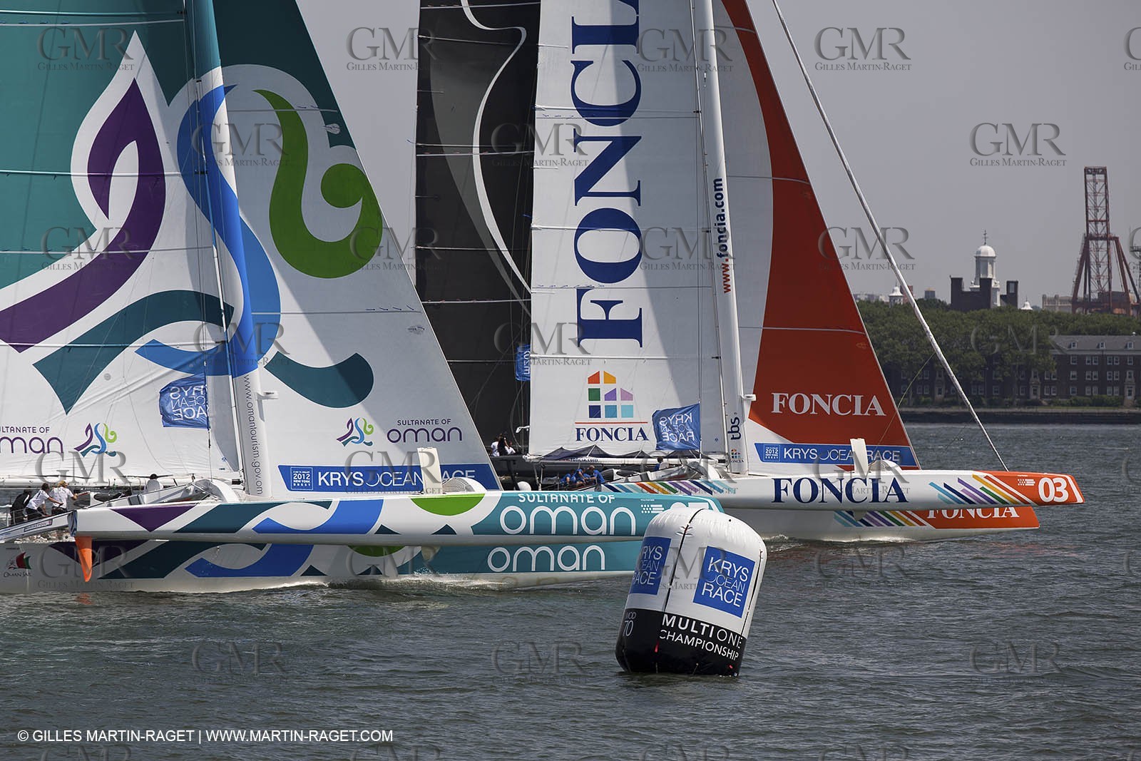 05 07 2012 - New York (USA) - Ocean Krys Race - Speed runs in fornt of NY city