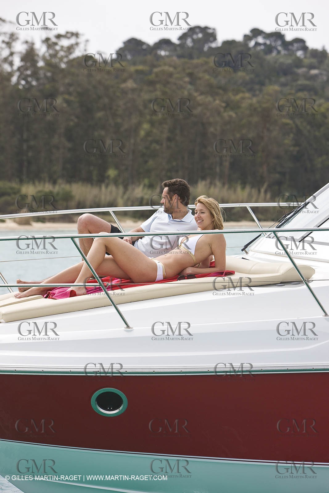 15 04 2008 - Porquerolles (Fra, 83) - Beneteau - Monte Carlo 32