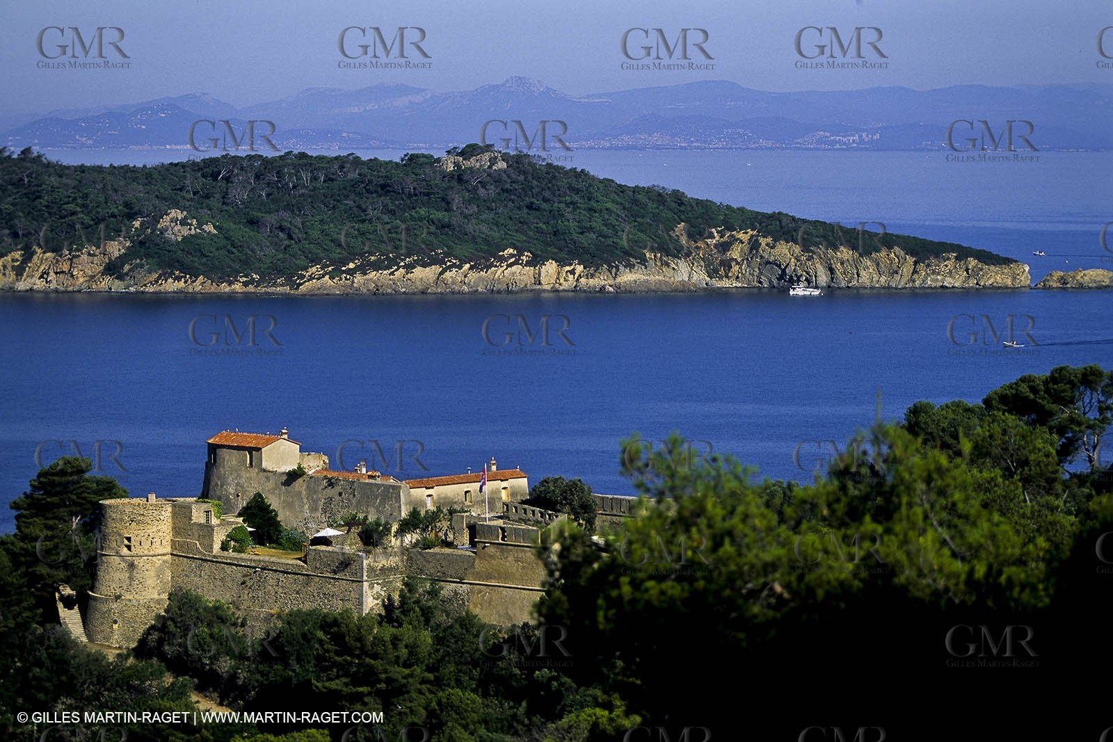 Iles d'Hyeres - Port Cros