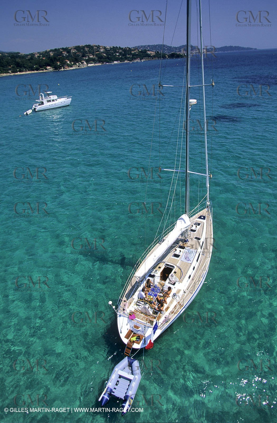 Cruising monohull mooring
