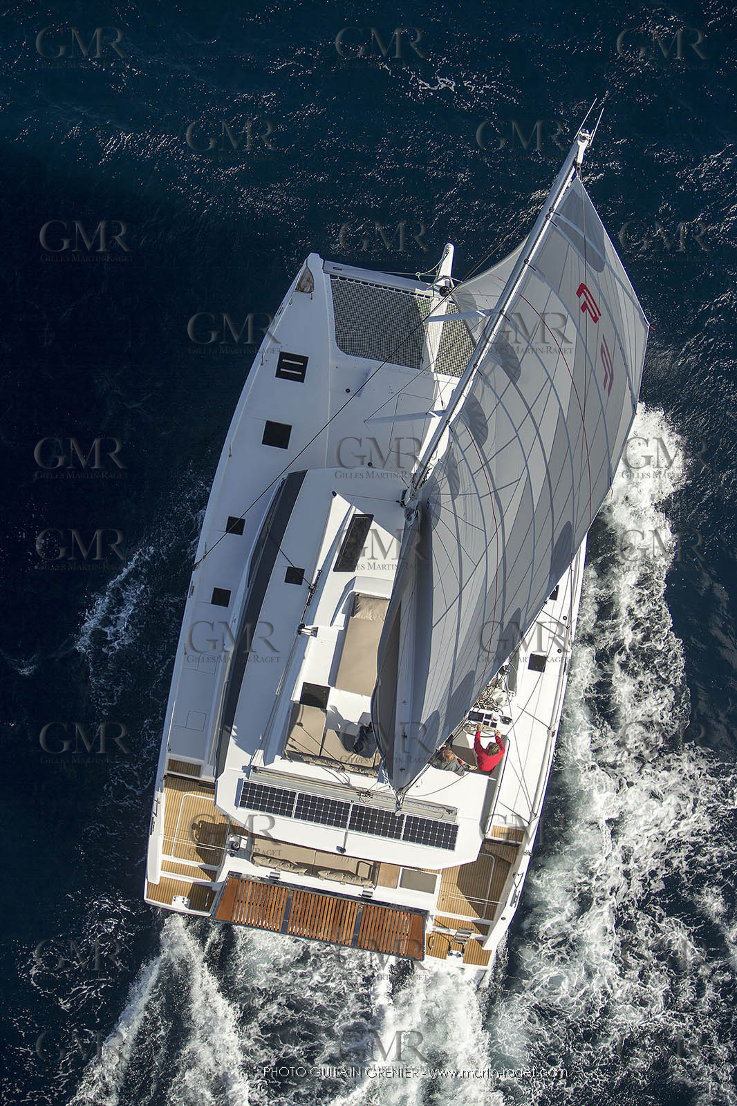 Saona 47 - Fountaine Pajot - shooting helico - 7 6 2017 - Photo Guilain Grenier