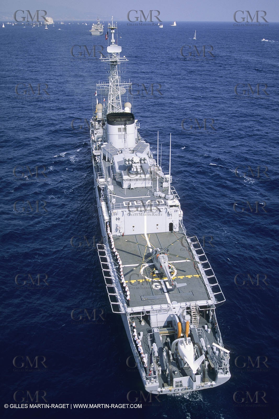 Monde maritime, Warships, marine militaire