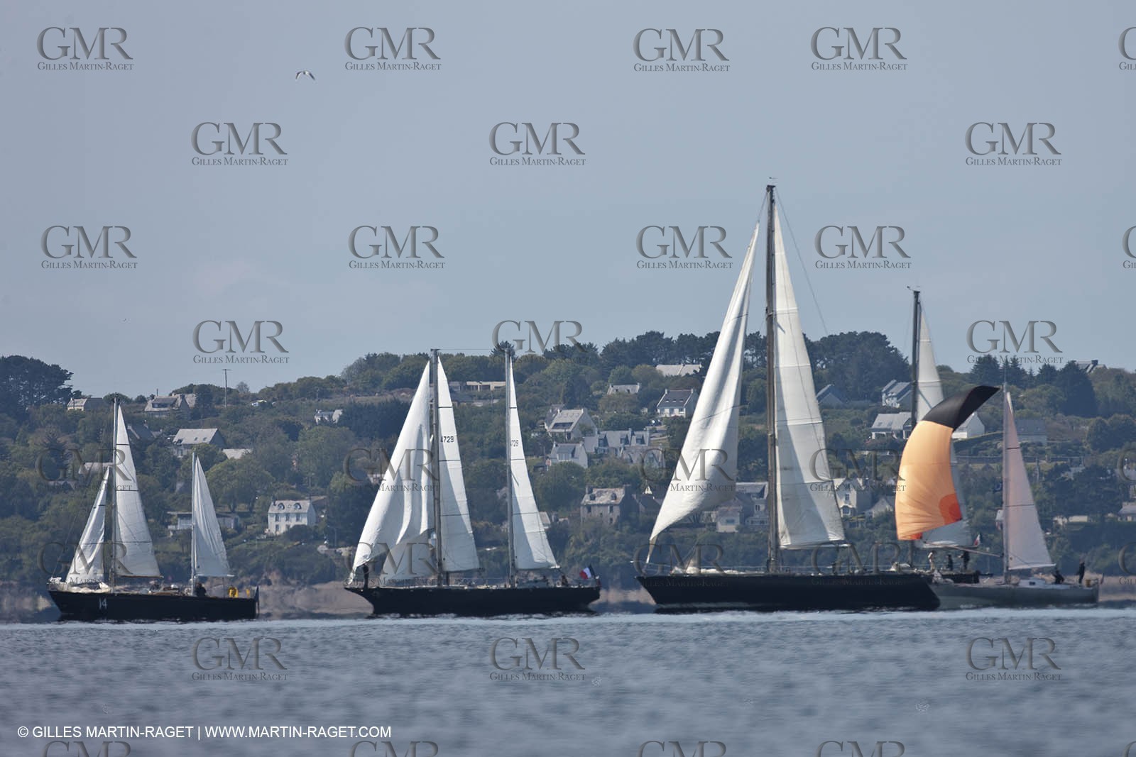 19 05 2010- Brest  - (FRA,56)  -  Les Pen Duick en rade de Brest