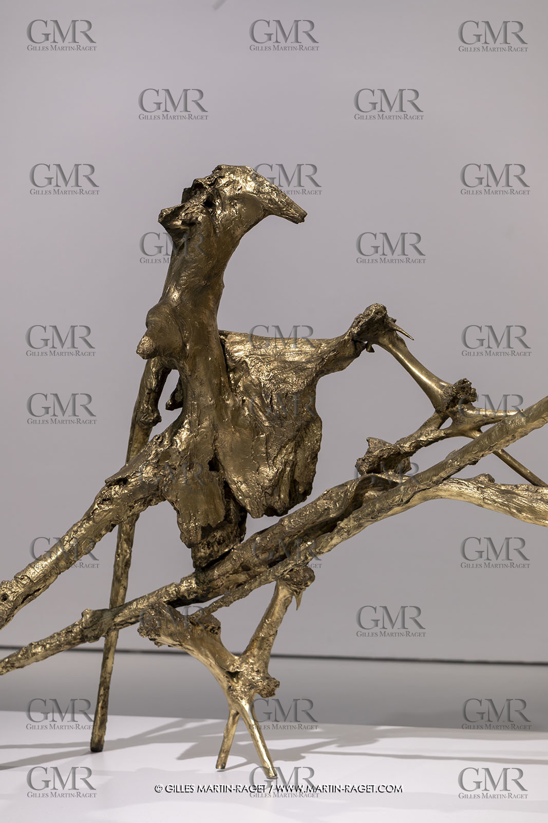 30 10 2023, Montpellier (FRA), oeuvre de Germaine Richier, Exposition Centre Pompidou - Musée Fabre 2023, La Montagne [1955-1956], Bronze naturel nettoyé, Numéroté 1 11, Fondeur : Susse, Paris, 180 x 325 x 125 cm, Centre Pompidou, Musée national d'art moderne, Paris, Achat par commande ed l'état à l'artiste, 1959, attribution 1960, en dépôt à Montpellier, Musée Fabre, 2006