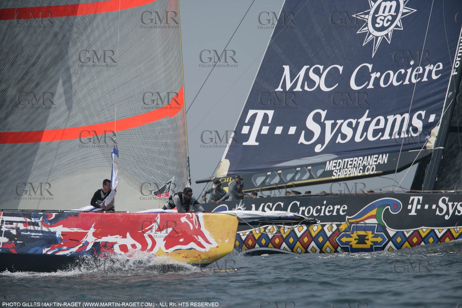 20 04 2007-Valencia (Spain)- 32nd America's Cup - Louis Vuitton Cup - RR1 - DAY 5 - BMW ORACLE Racing