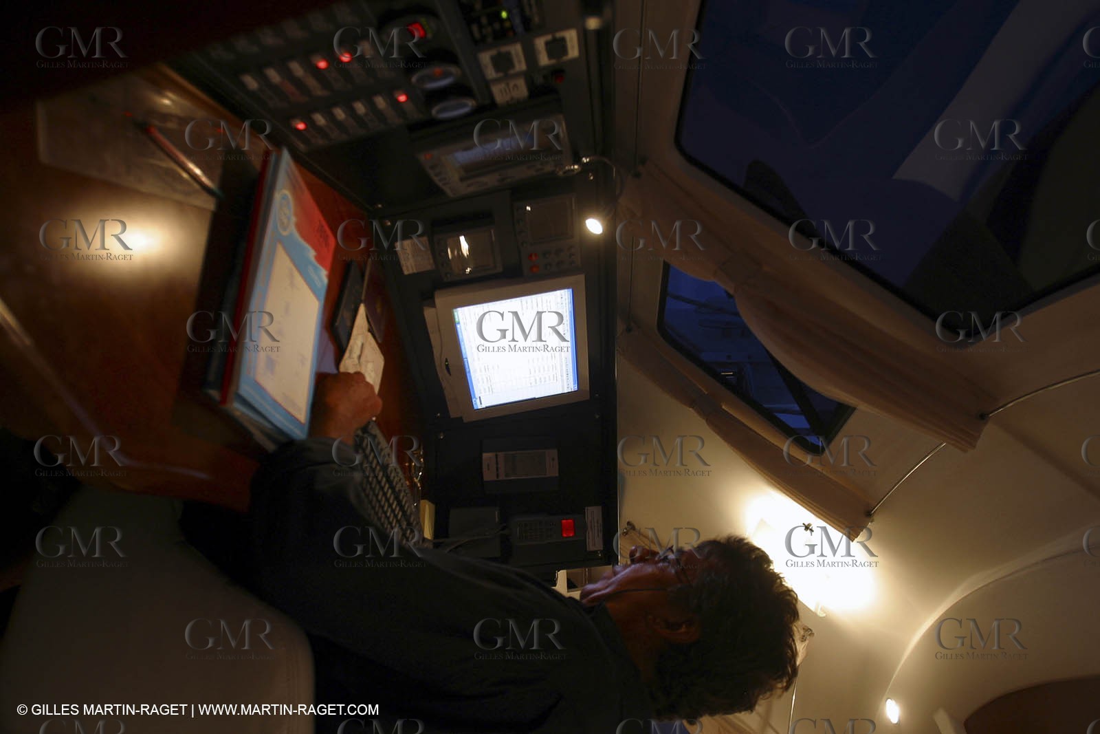 Eleuthera 60 by Fountaine-Pajot - Grenadines  Voile - Croisière - Personnages - Nuit