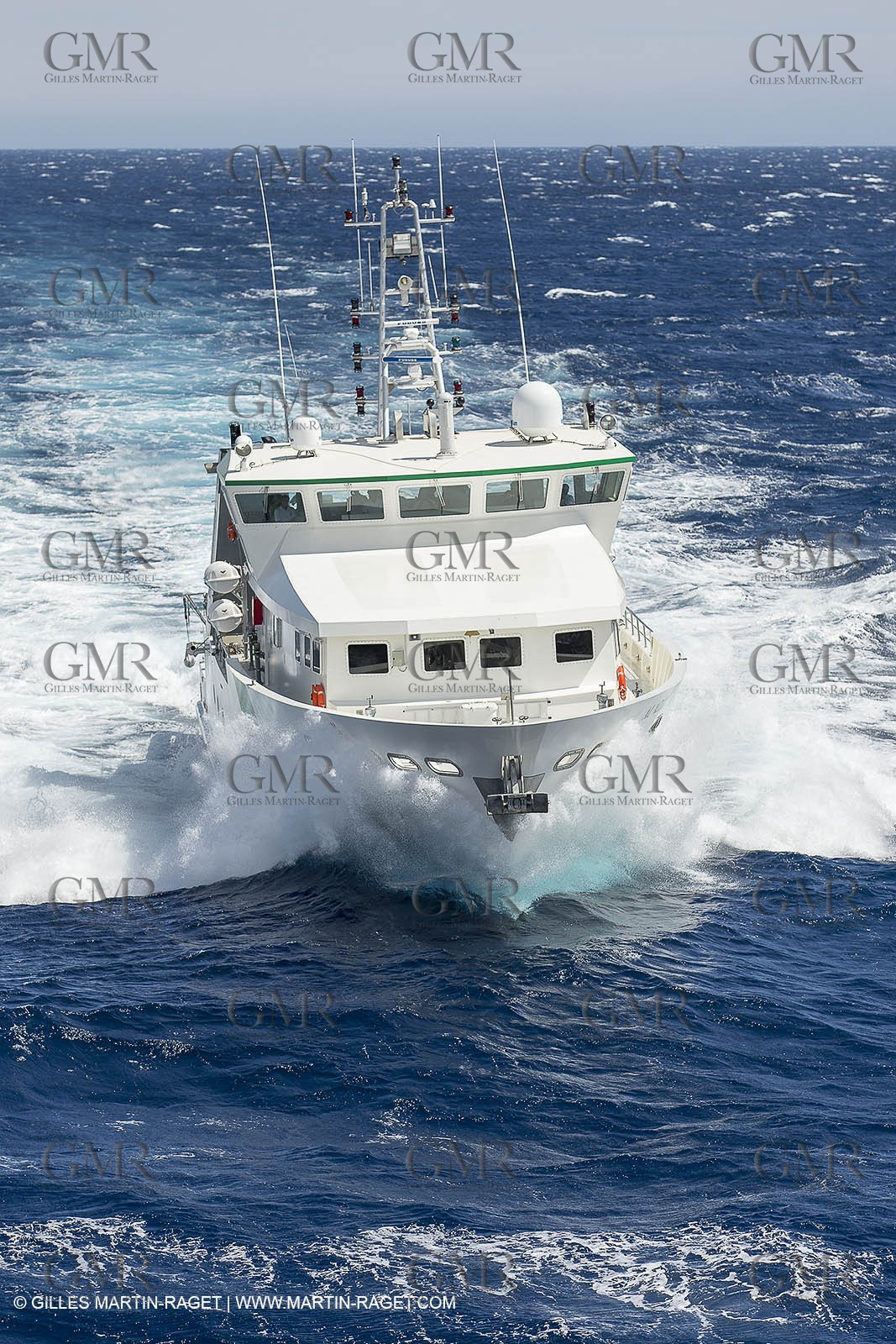 Al Azizi -  H2X boatyard - Oceanographjic research ship - Sea trials off La Ciotat (FRA,13) - 29 07 2014