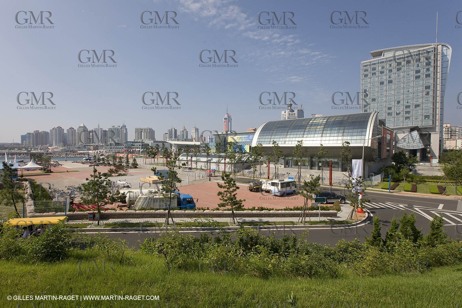 07 08 2008 - Qingdao (CHN) - Olympic games - The olympic Marina - The olympic village