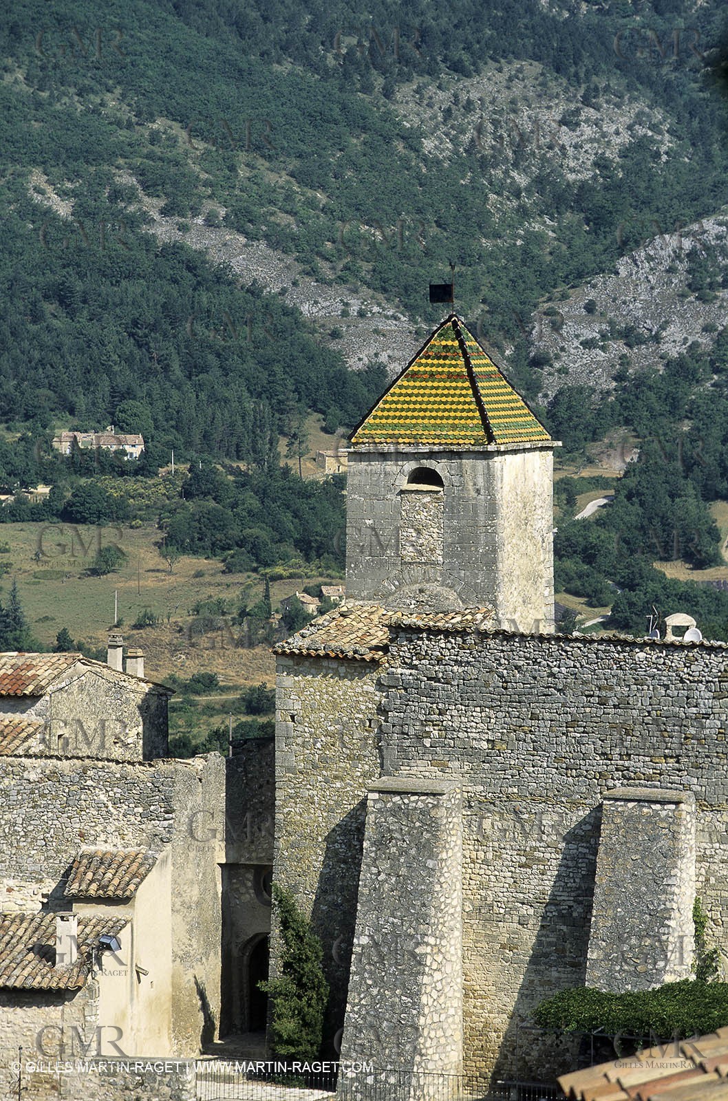 Higher Provence village - Vaucluse - Aurel
