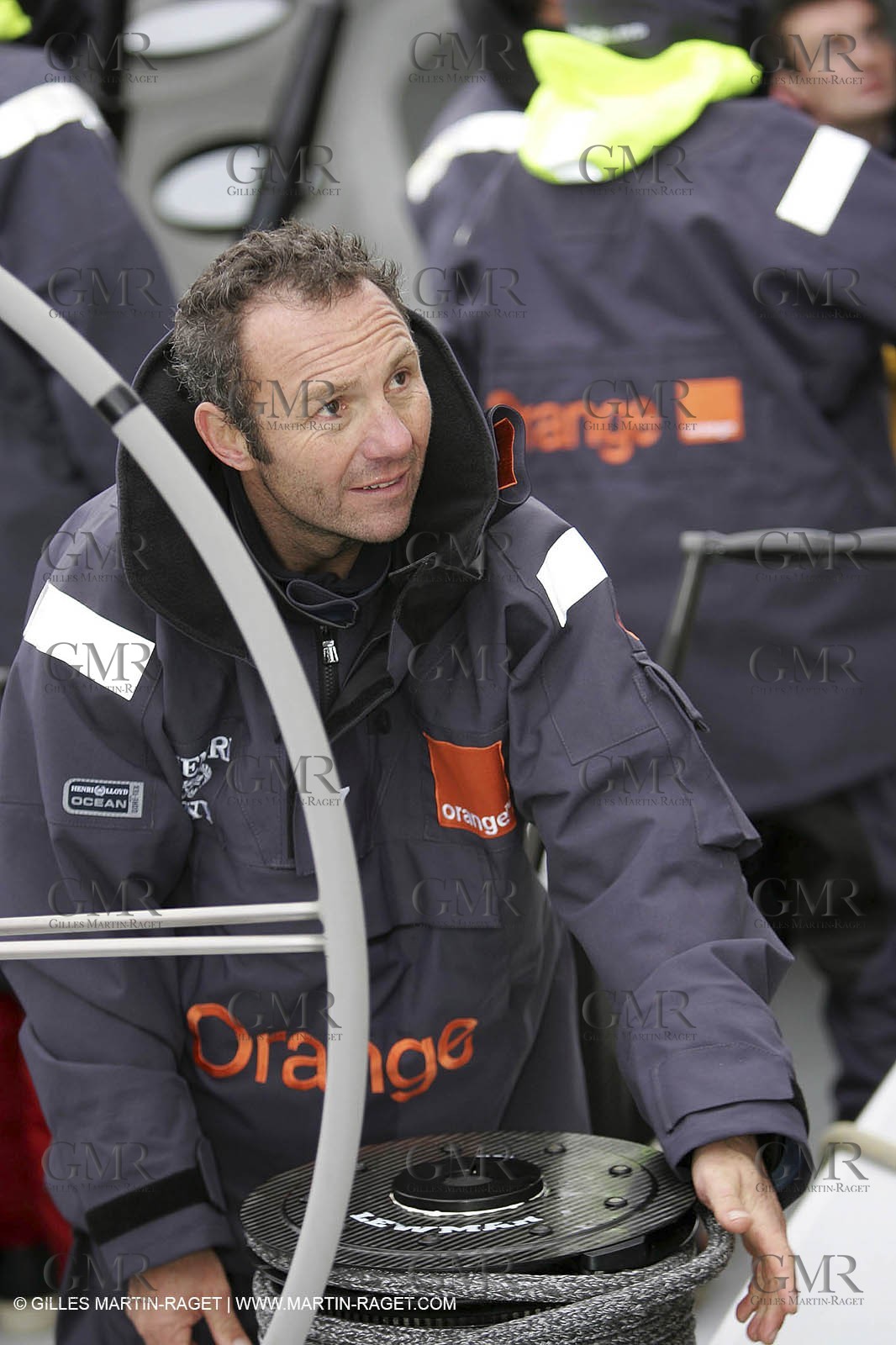 Trophée Jules Verne - Lorient - 30 12 04 - Orange II - Entraînement - A bord - Philippe Péché