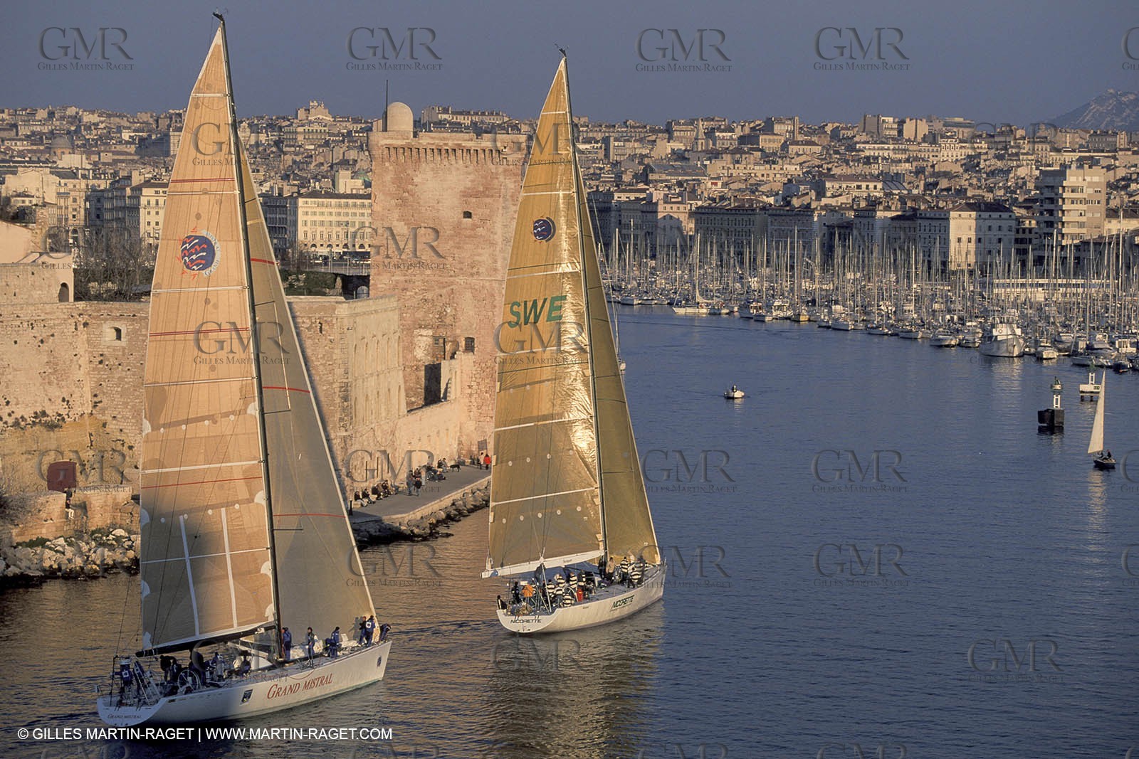 Class MAXIS  - Grand Mistral