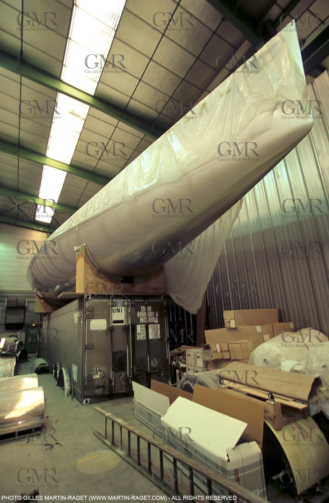 America's cup - San Diego 1995 - Cap Harmony - unfinished hull