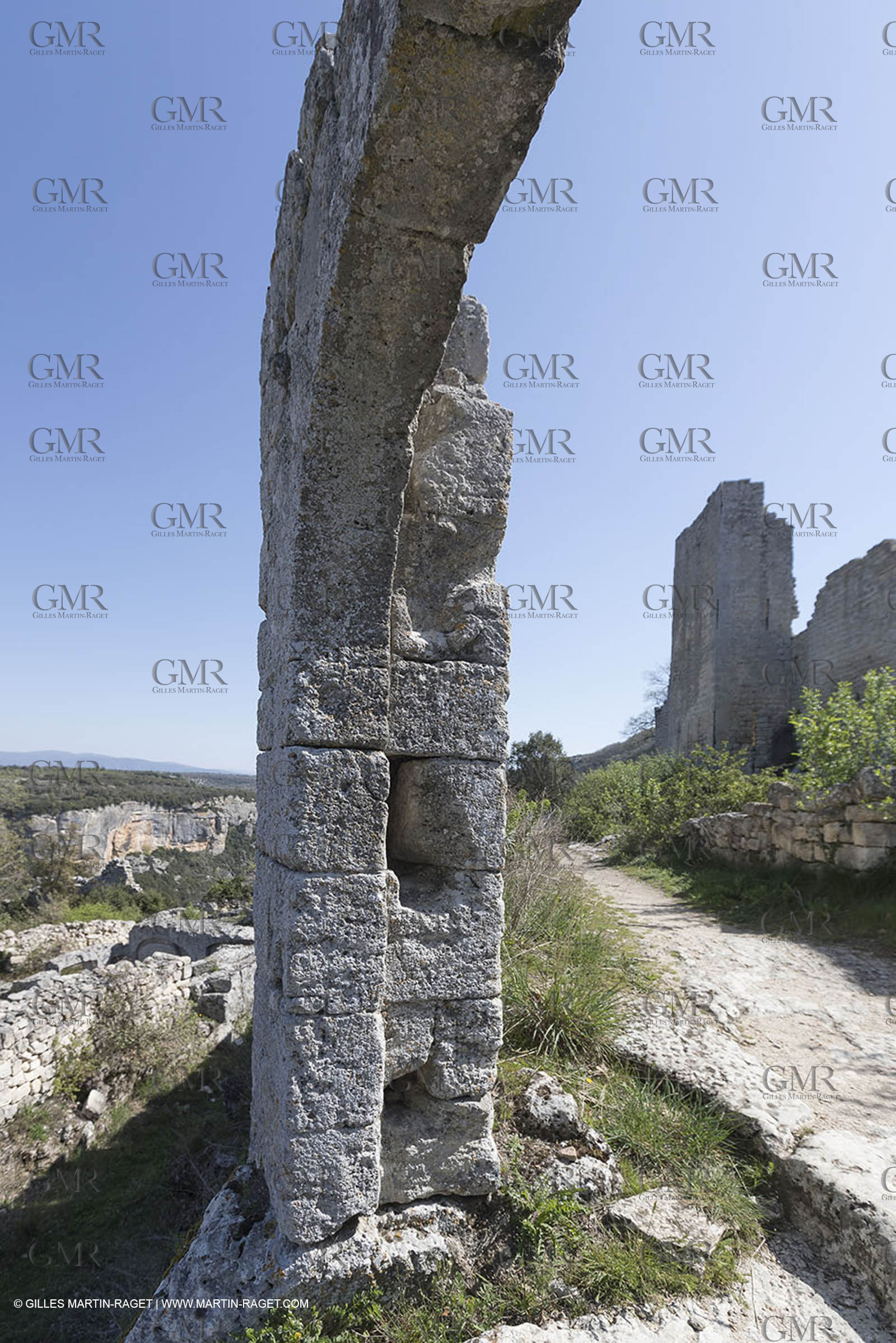 19 04 2018, Buoux (FRA,84), fort de Buoux