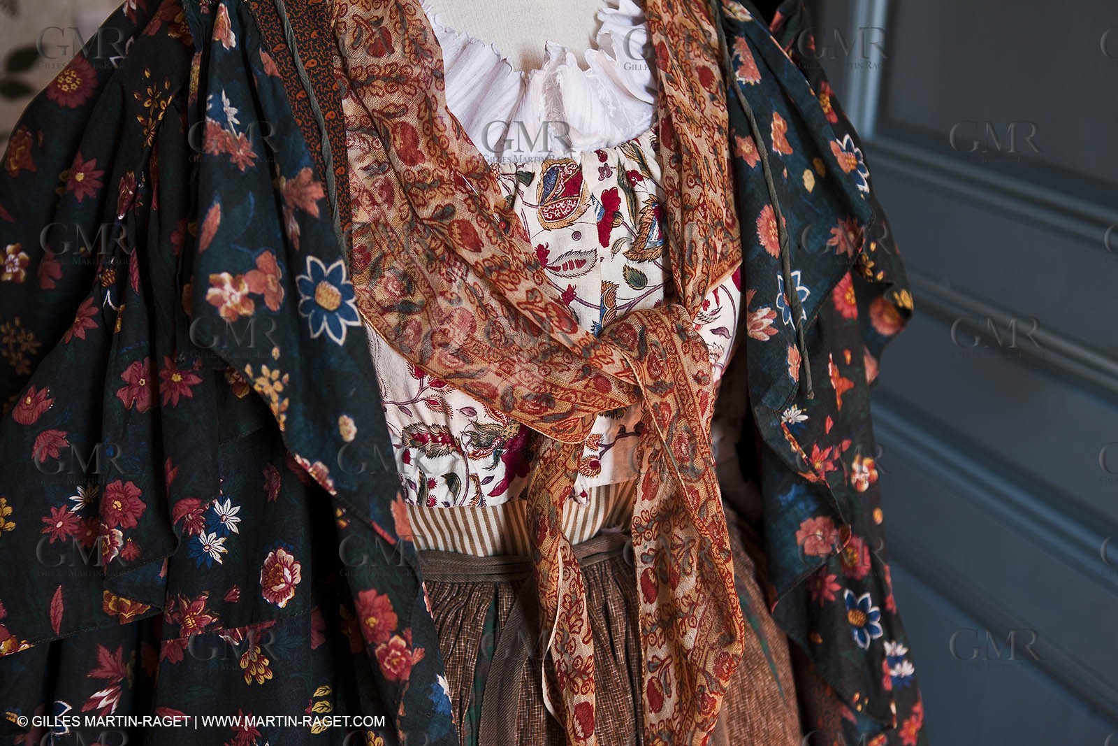 30 06 2011 - Toulon (FRA,83) - Villa Rosemaine - Indiennes sublimes exhibition