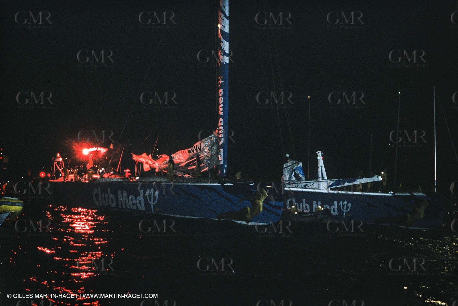 Sailing, OffshoreRacing,maxi Multihulls,  The Race