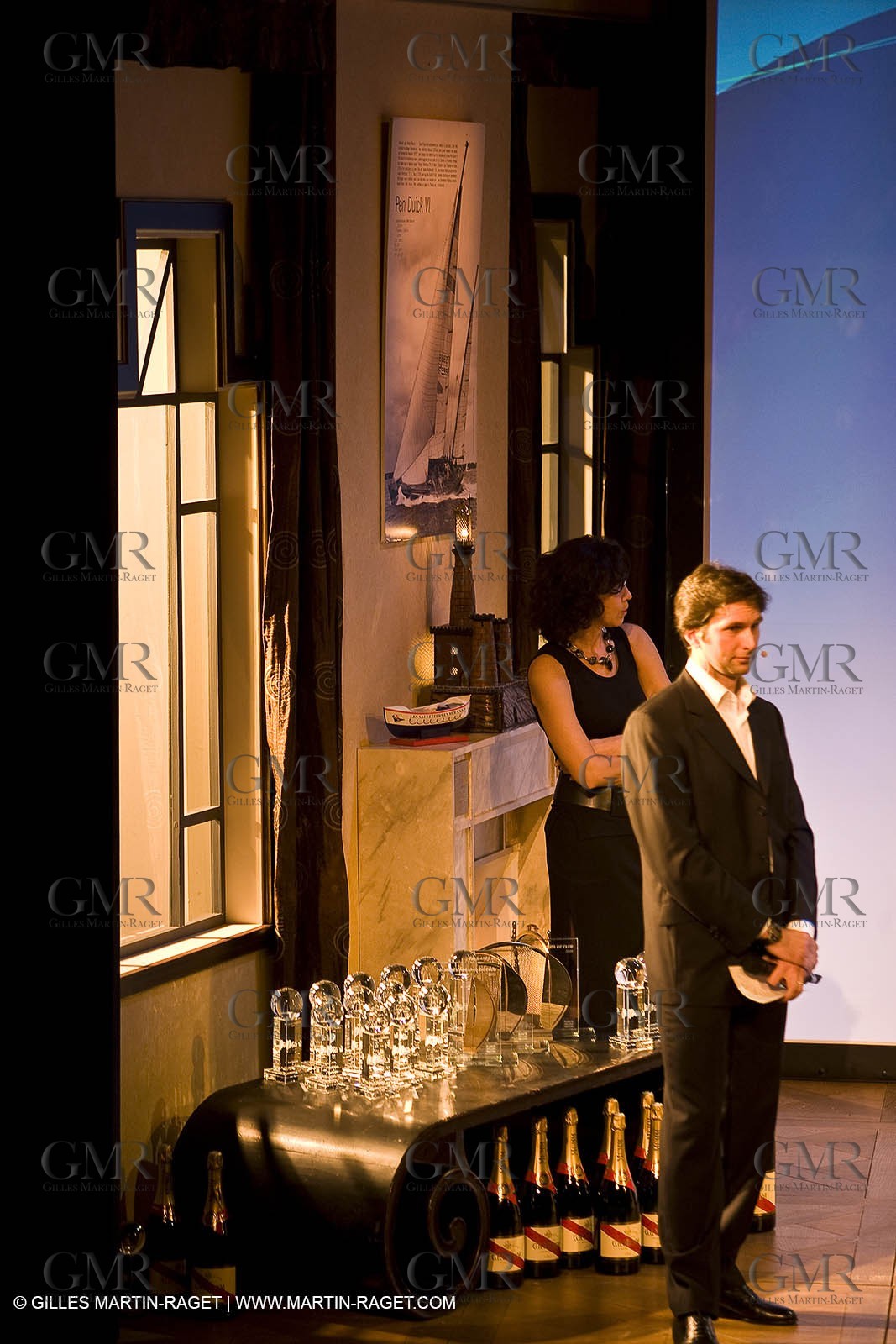 12 08 08 - Paris (FRA) Edouard VII theater - French Sailing Federation - Champions party - French Sailor of the year : Francis Joyon