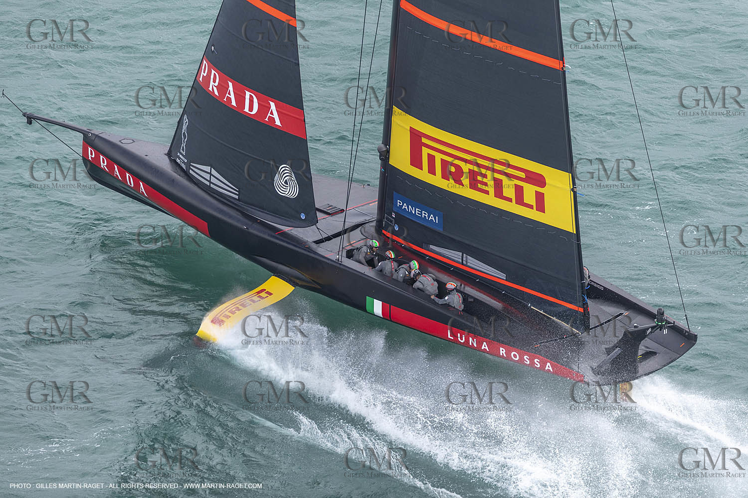 10 12 2020 - Auckland (NZL) - 36th America's Cup - Practice Sessions - Day 2 -Luna Rossa Prada Pirelli Team