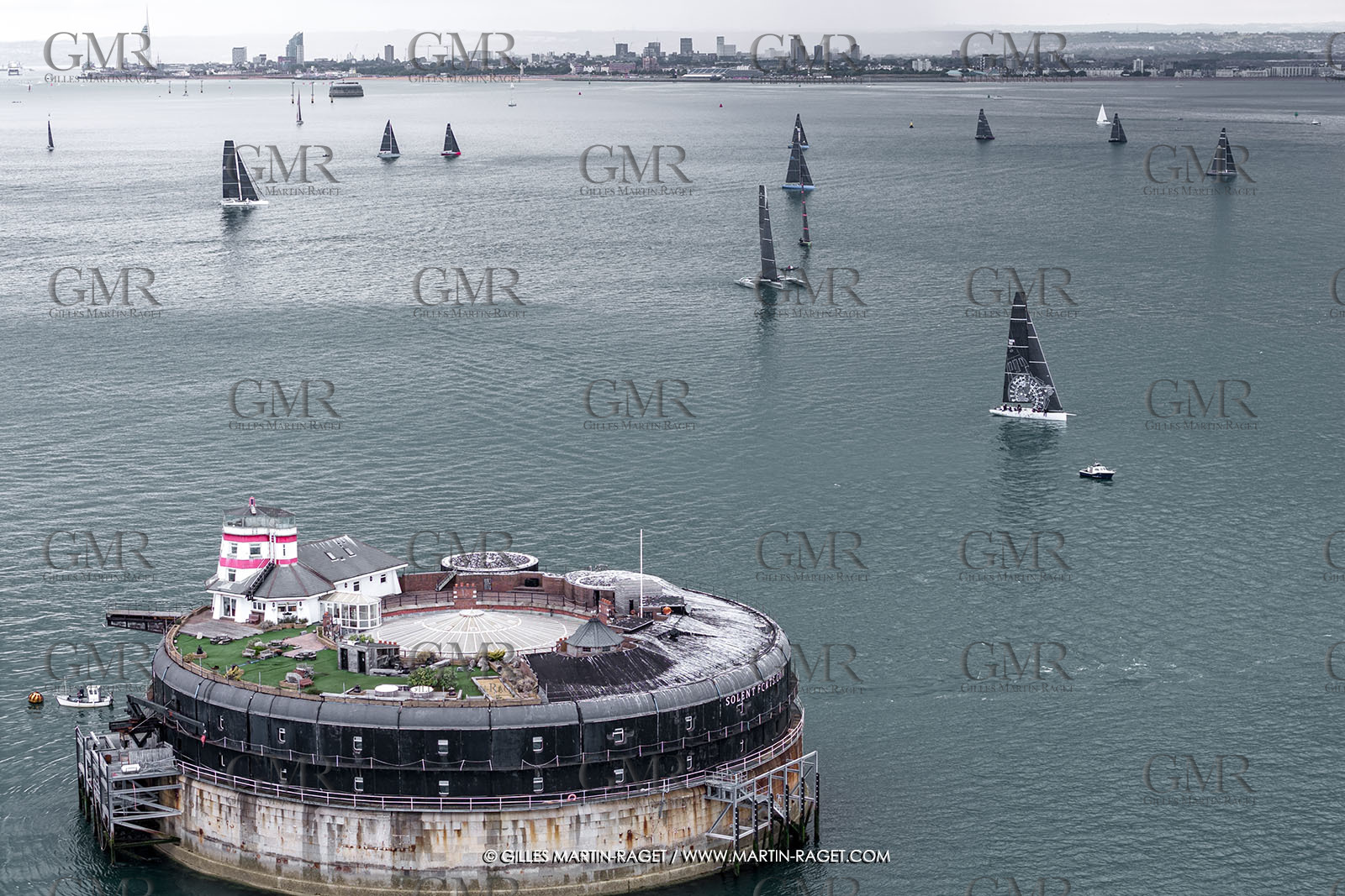 19 07 2025, Cowes (UK, IOW), Admiral's Cup 2025, Channel Race Start