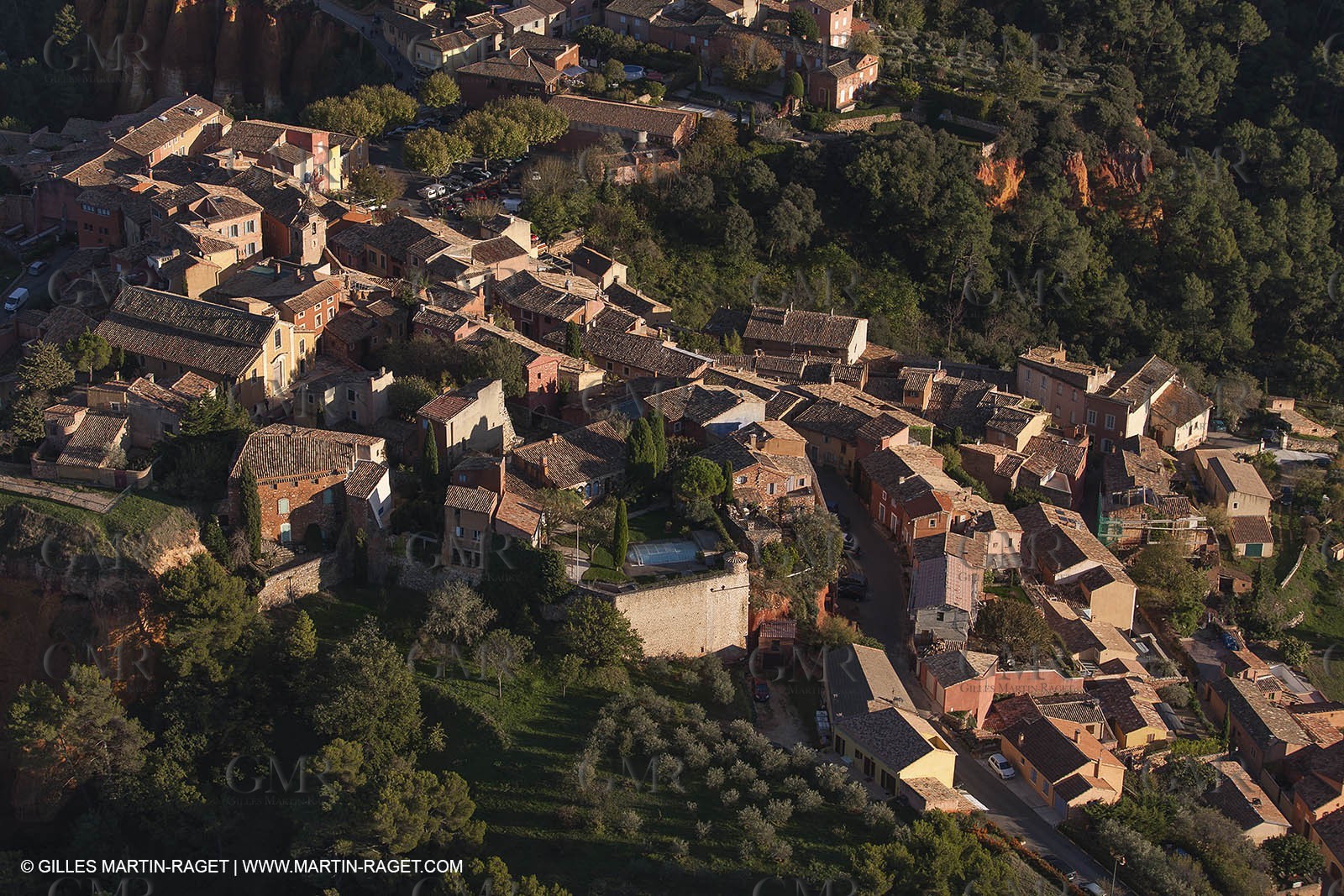 29 10 2012 - Roussillon (FRA,84) - Luberon as seen from above