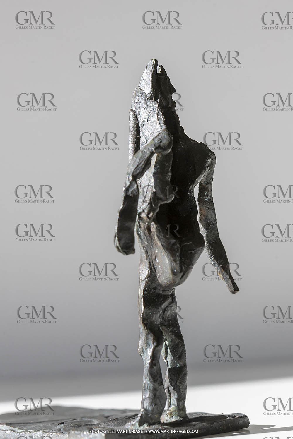 19 02 2020, Marseille (FRA), oeuvre de Germaine Richier, Chauve-souris 1965, Bronze patiné foncé, Numéroté 7 8, Fondeur L.Thinot, Paris, 15 x 11,2 x 7,5 cm, Collection Famille Germaine Richier