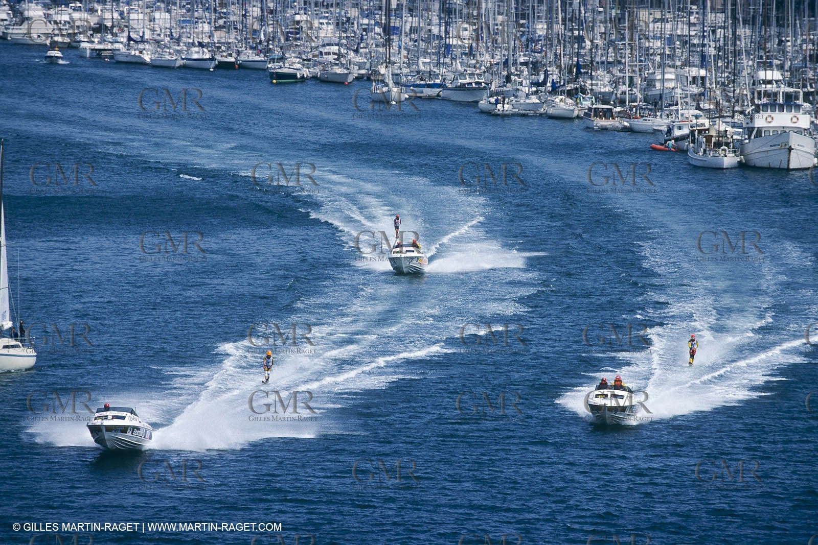 Watersports, waterskiing, ski nautique, wakeboarding,