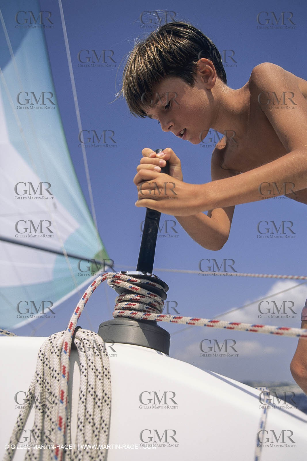 Sailing, cruising, people, children