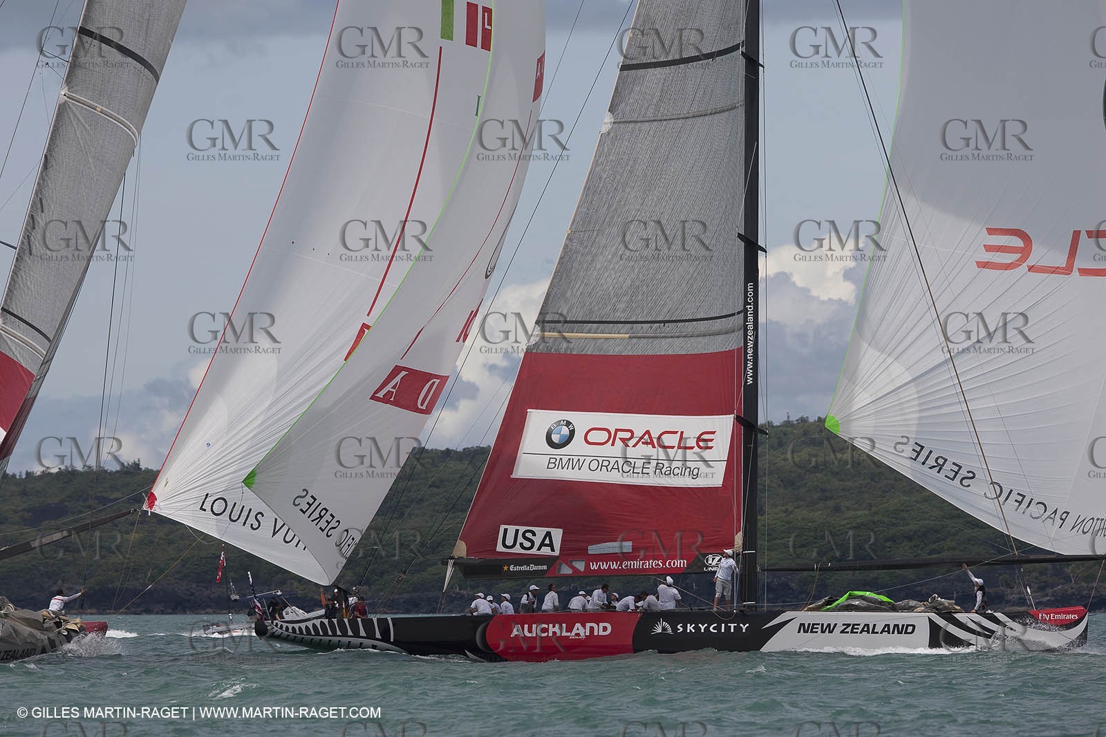 11 02 2009 - Auckland (NZL) -  Louis Vuitton Pacific Series -  Racing Day 11 - sail off