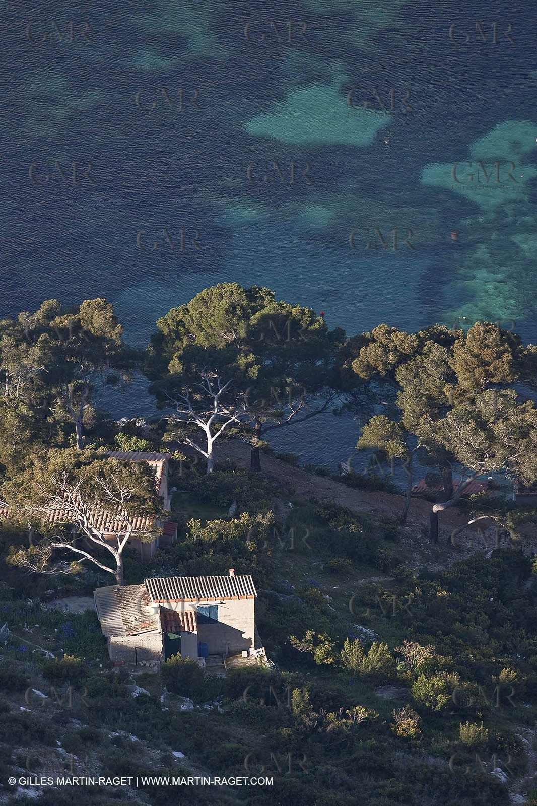 04 04 2009 - Marseille (FRA, 13) - Les Calanques - Marseille as seen from the top of the Baou Rond summit