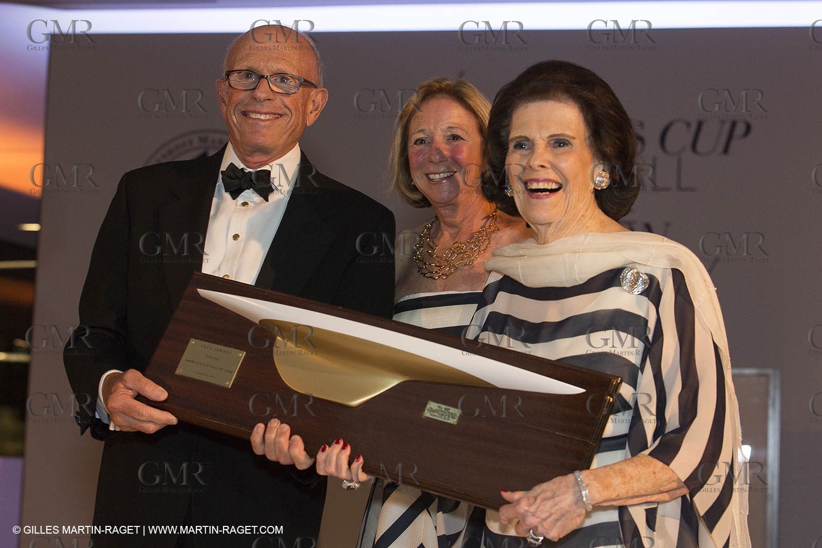 03 08 2013 - San Francisco (USA,CA) - 34th America's Cup - America's Cup Hall of Fame - Lucy Jewett, Noël Robins, Grant Simmer induction party at De Young Museum Lucy jewette, Tom Whidden & wife