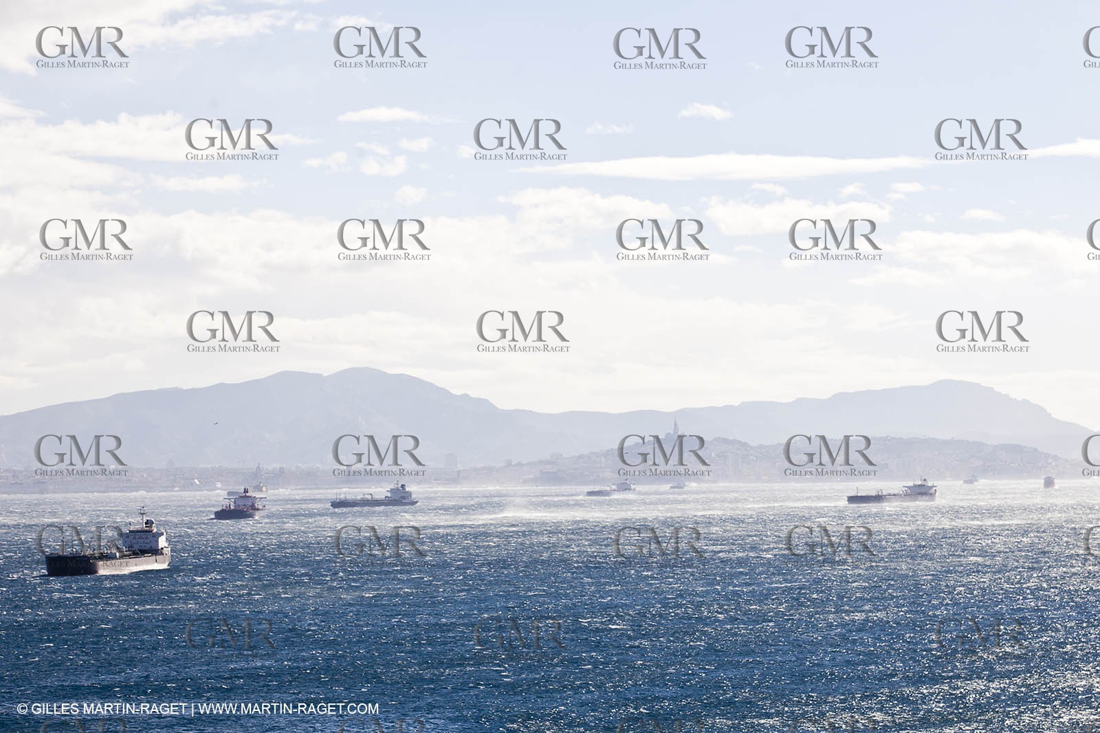 25 10 2010 - Marseille (FRA,13) - Ships at the mooring due to a strike of the harbour staff