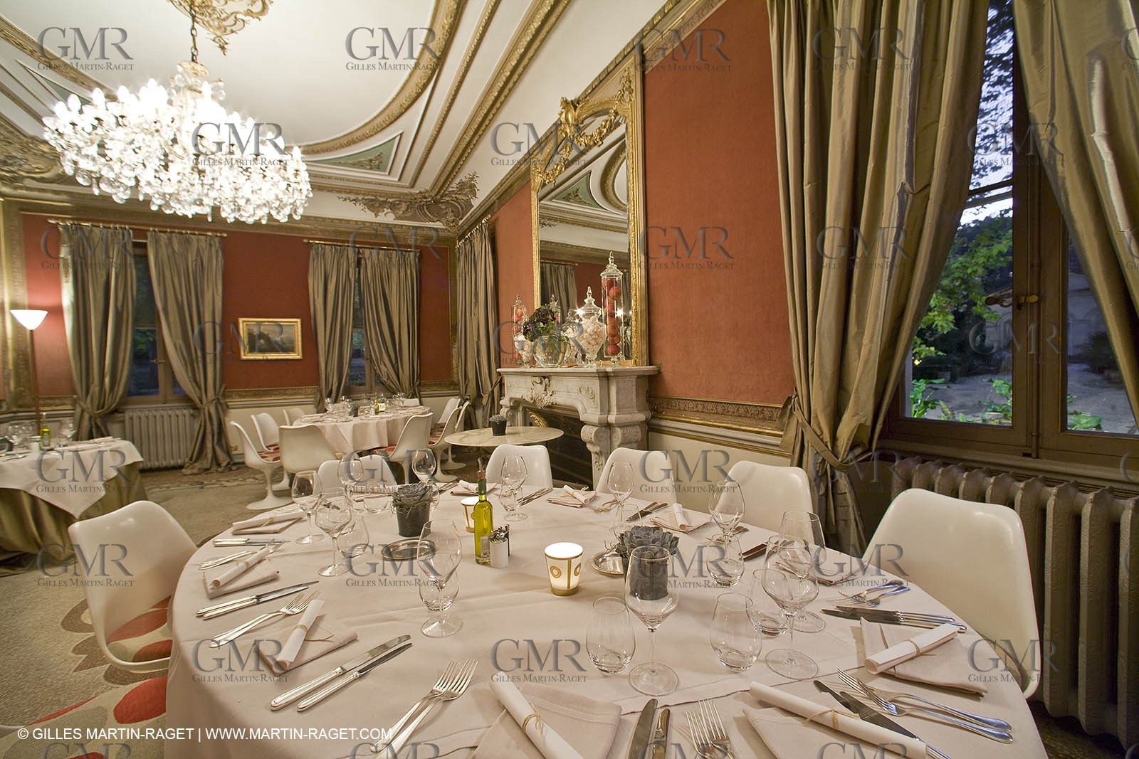 28 10 2007 - St Rémy de Provence (FRA,13) - Chateau des Alpilles