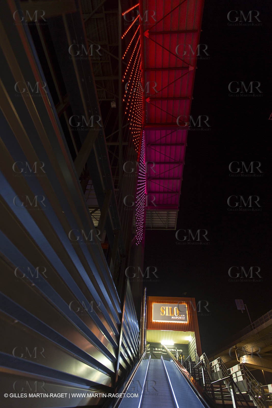 18 11 2012, Marseille (FRA,13), Le silo d'Arenc, offices and public performance  building