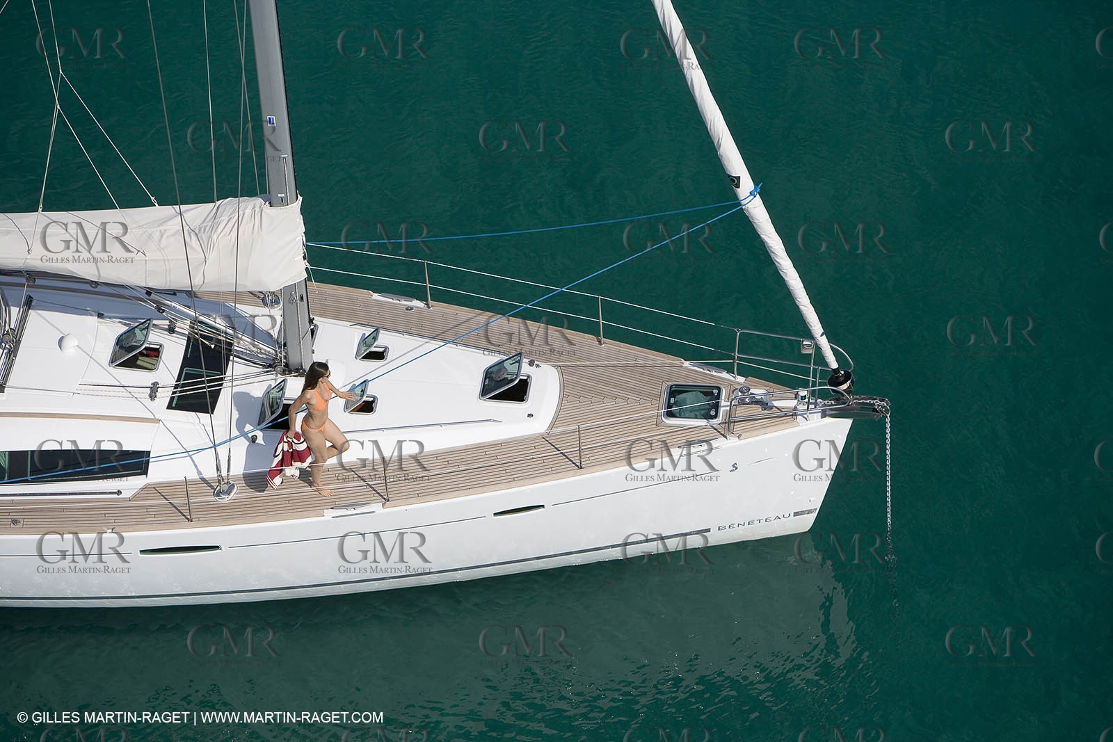 Cruising monohull mooring