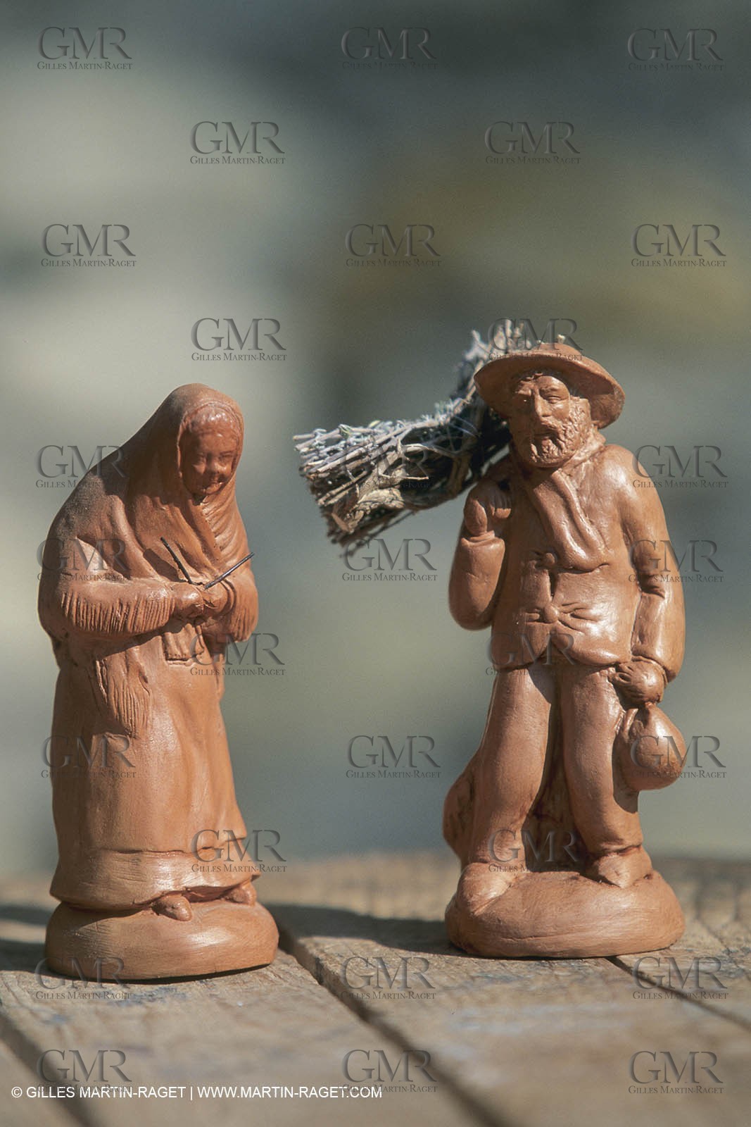 Baux de Provence, Cribs making