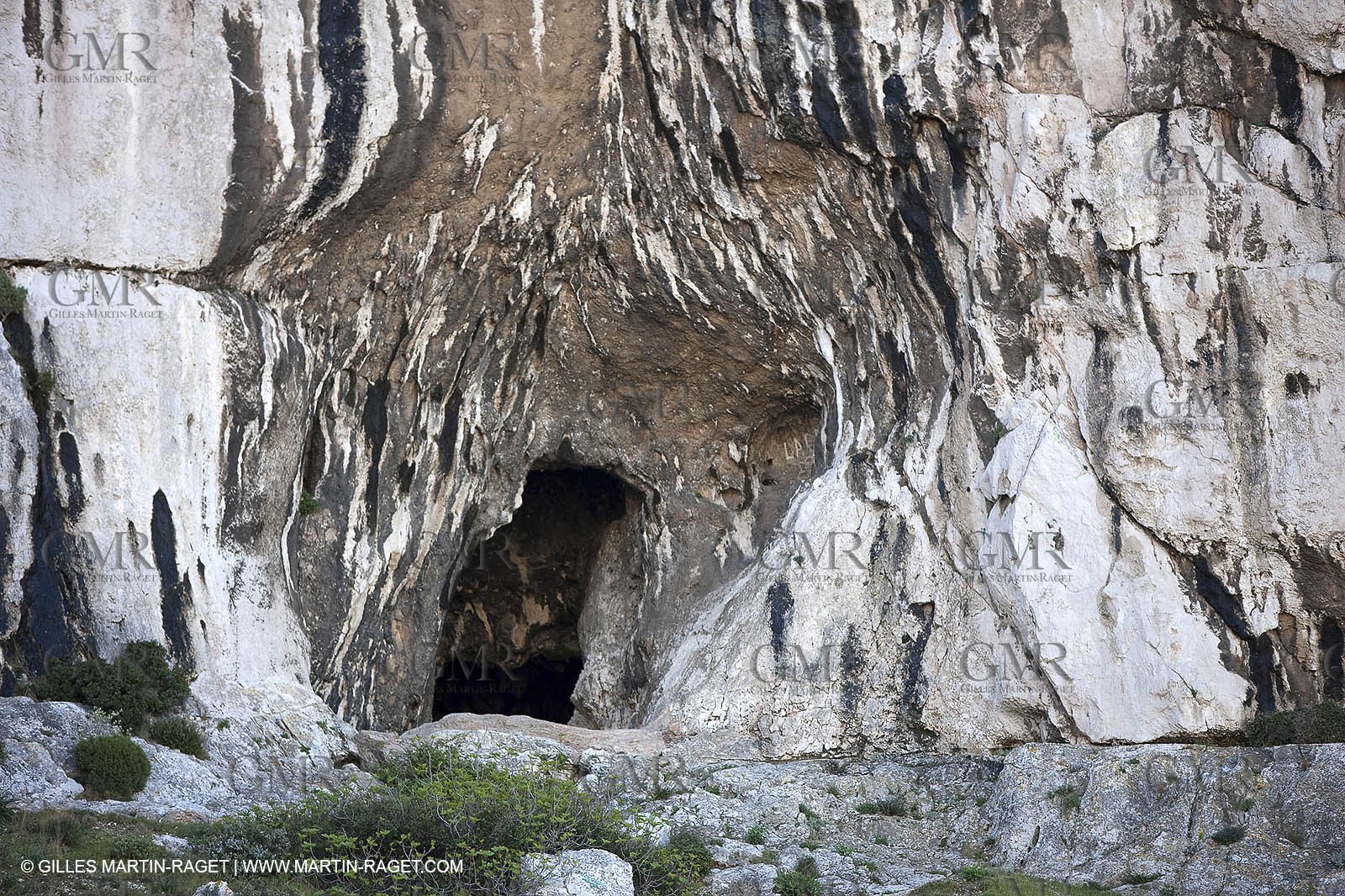 18 04 2009 - Marseille (FRA, 13) - Les Calanques - St Michel d'eau douce cave