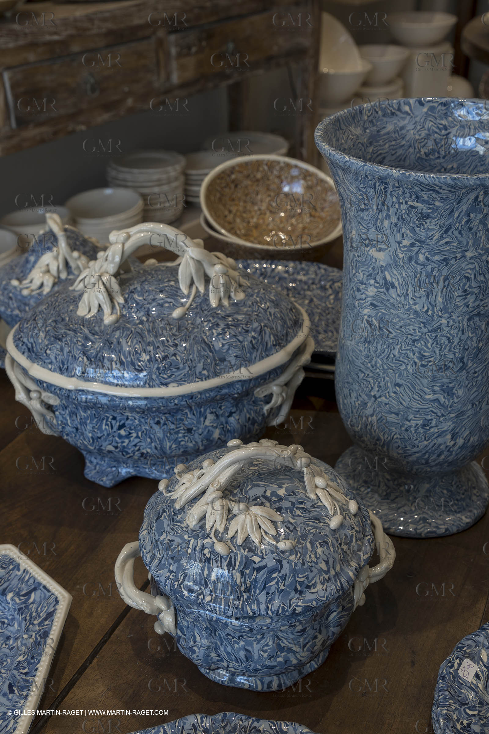 17 05 2018, Apt (FRA,84), Atelier de Faïence Rigo