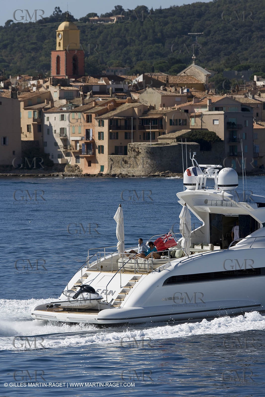 06 09 2007 - Saint Tropez (FRA, 83) - Superyachts - Motoryachts - Mangusta 92 Triple Fun in Saint Tropez - Mooring at Club 55 at Pampelonne Beach