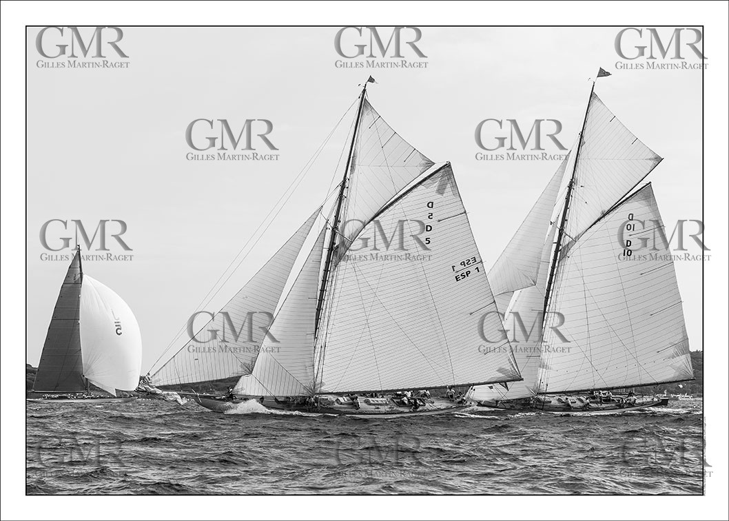 Product: in house made quality print on 8 ultrachome colors Epson ink Jet printer.Available sizes: . 30x40 cm. 50x70 cm. 80x120 cmAvailable papers: . Standard 250 gr glossy paper print, black streak, white margin, no signature. Top quality glossy 290 gr. paper, black streak, white margin, checked and signed by the author. Fine Art print (signed, numbered, stamped, registered) on demand. Other supports (Canvas, Acrylic, Metal) on demandPackaging: cylindric reinforced tubeShipping options: regular mail or Shipping companyClick on the basket icon to select your options and start the online ordering process