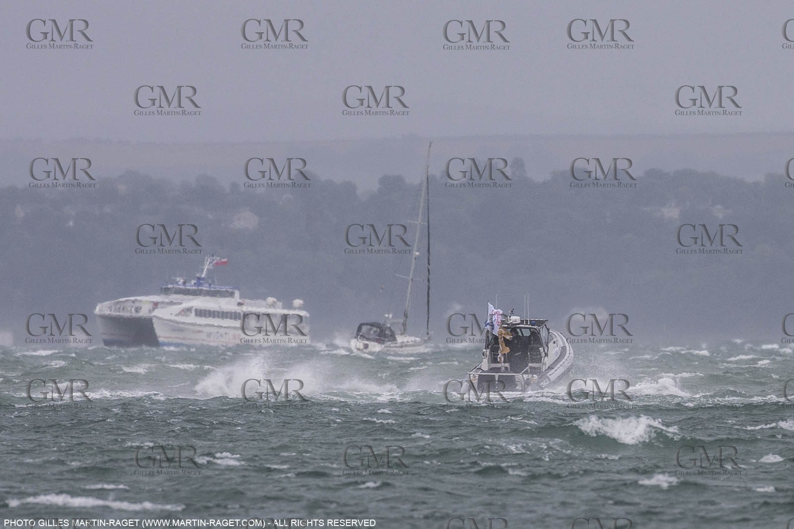 26 07 2015, Portsmouth (GBR), 35th America's Cup, Louis Vuitton America's Cup World Series Portsmouth 2015, Race Day 2, racing cancelled due to bad weather
