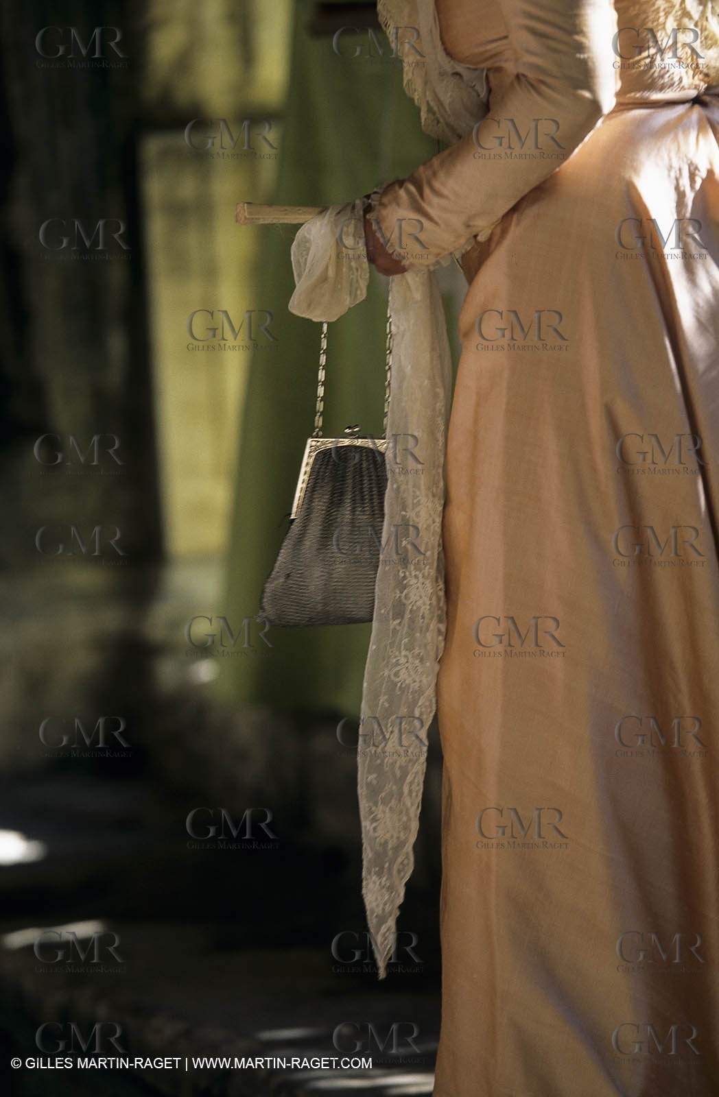 Arles (FRA,13) - Costume from Arles Fest