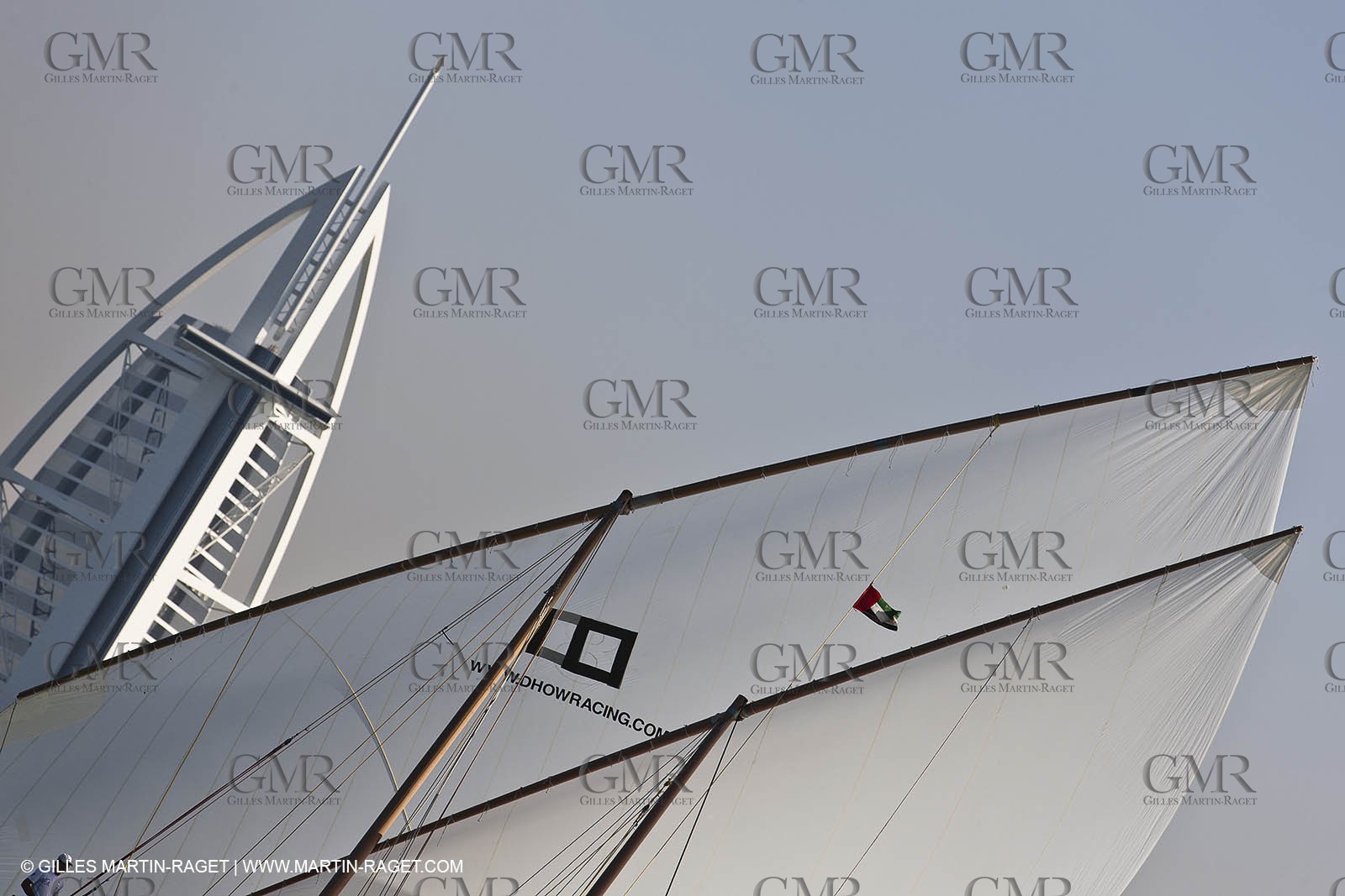 20 11 2010 - Dubai (UAE) - Dubai Louis Vuitton Trophy - Traditionnal dhow races for competing teams