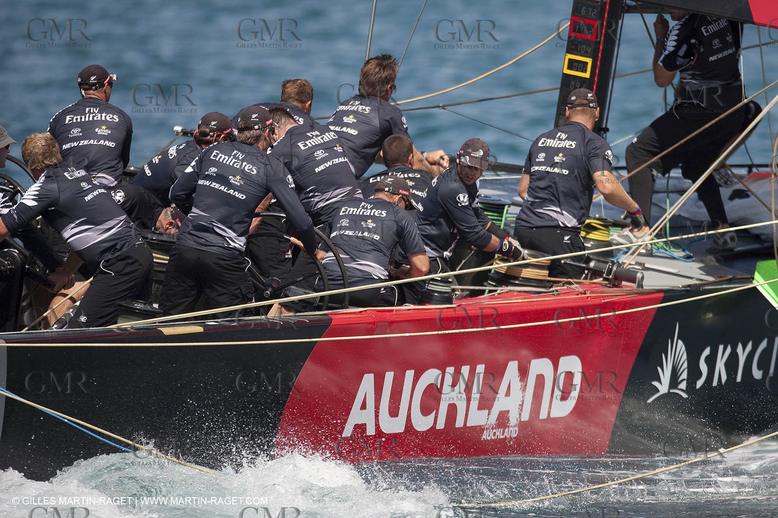 05 02 2009 - Auckland (NZL) -  Louis Vuitton Pacific Series -  Racing Day 4 - Round Robin 2