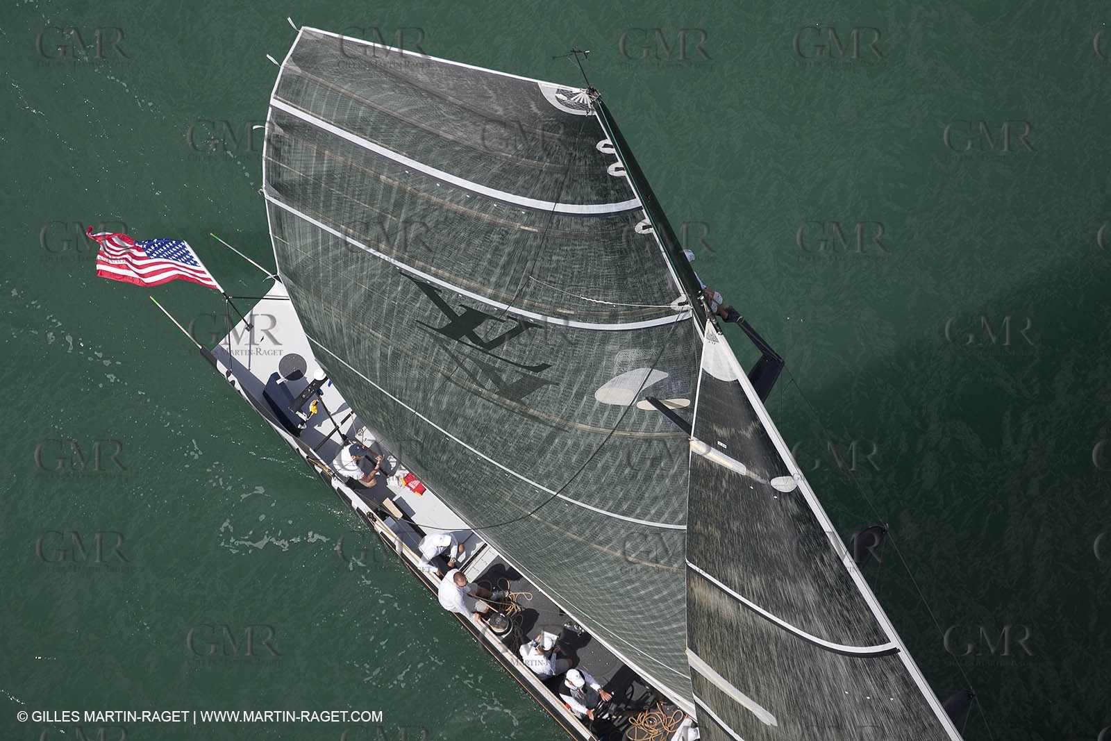 29 01 2009 - Auckland (NZL) -  Louis Vuitton Pacific Series - BMW ORACLE Racing - Training