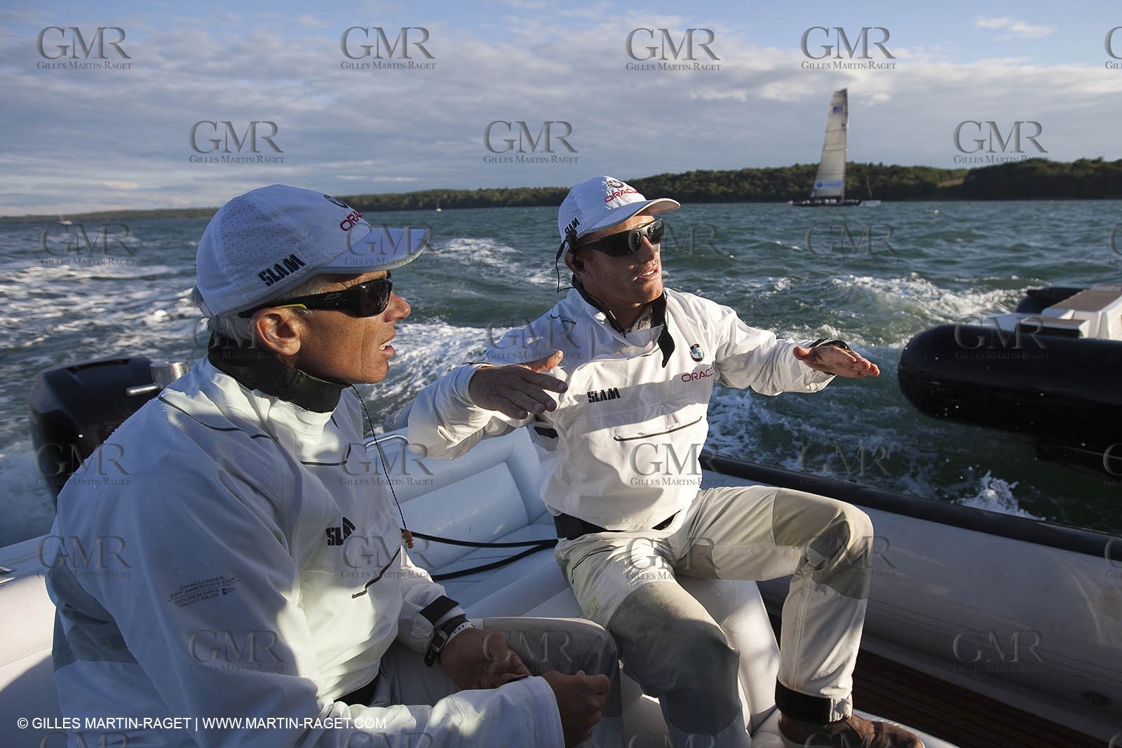04 08 2010 - Cowes (UK, IOW) - The 1851 Cup -  BMW ORACLE Racing - Day 2.